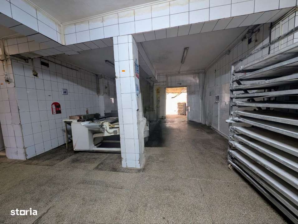 Spatiul Comercial Stradal+Teren  /Oportunitate de investitie/Valenii d-14