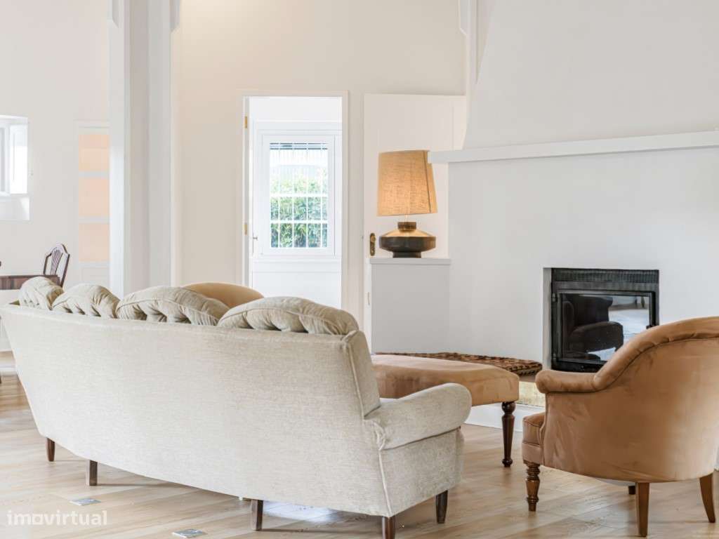 Moradia Independente T4, jardim e piscina, Estoril - Grande imagem: 5/28