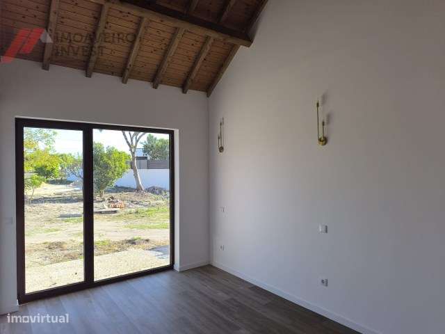 Moradia T4 Renovada com Jardim  Sanguinheira Cantanhede-23