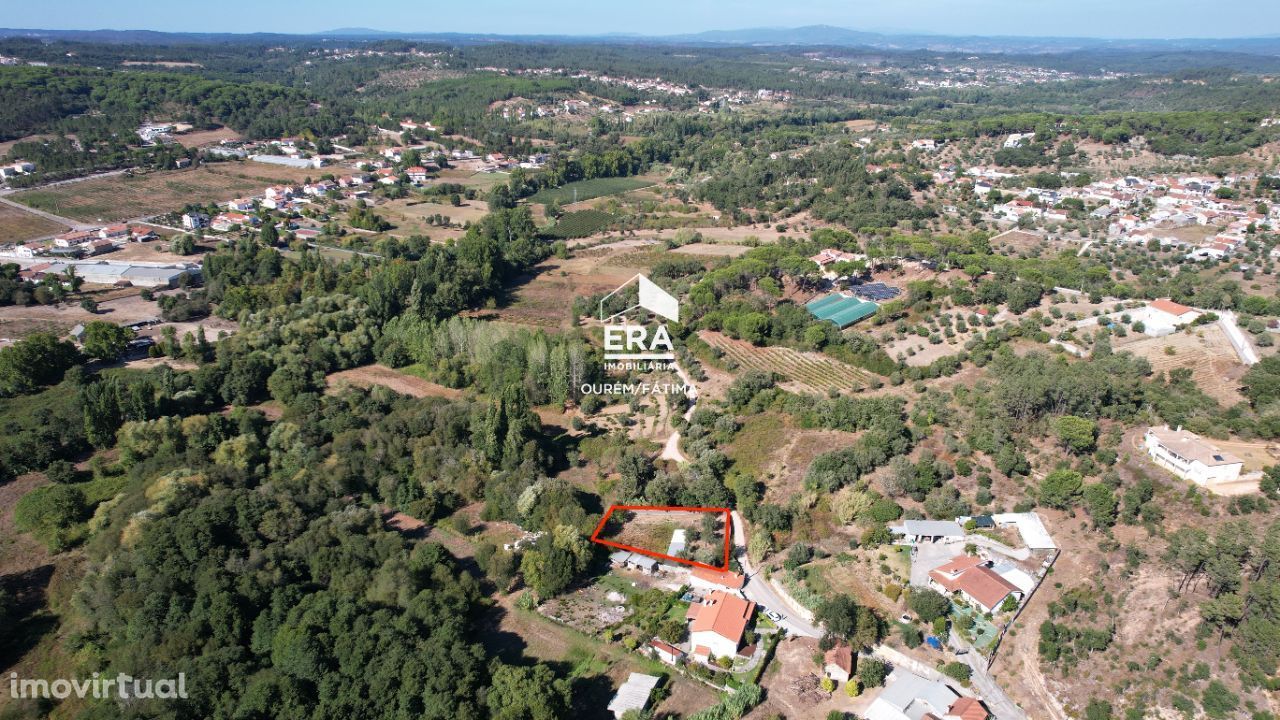 Terreno para Construção em Pêras Ruivas, Ourém