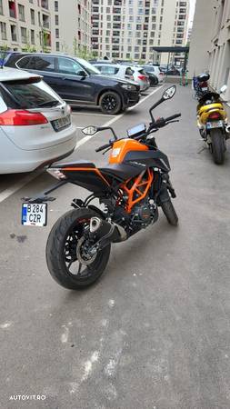 KTM 390 Duke - 11