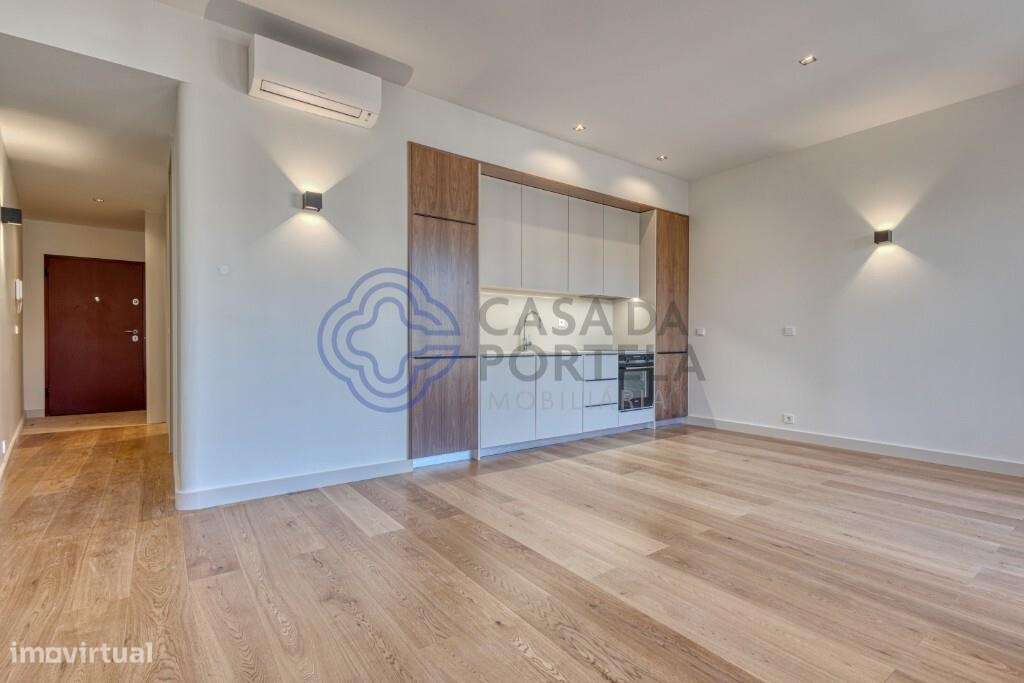 Descubra este fantástico T1, novo padrão de habitação no coração do Po - Grande imagem: 5/15