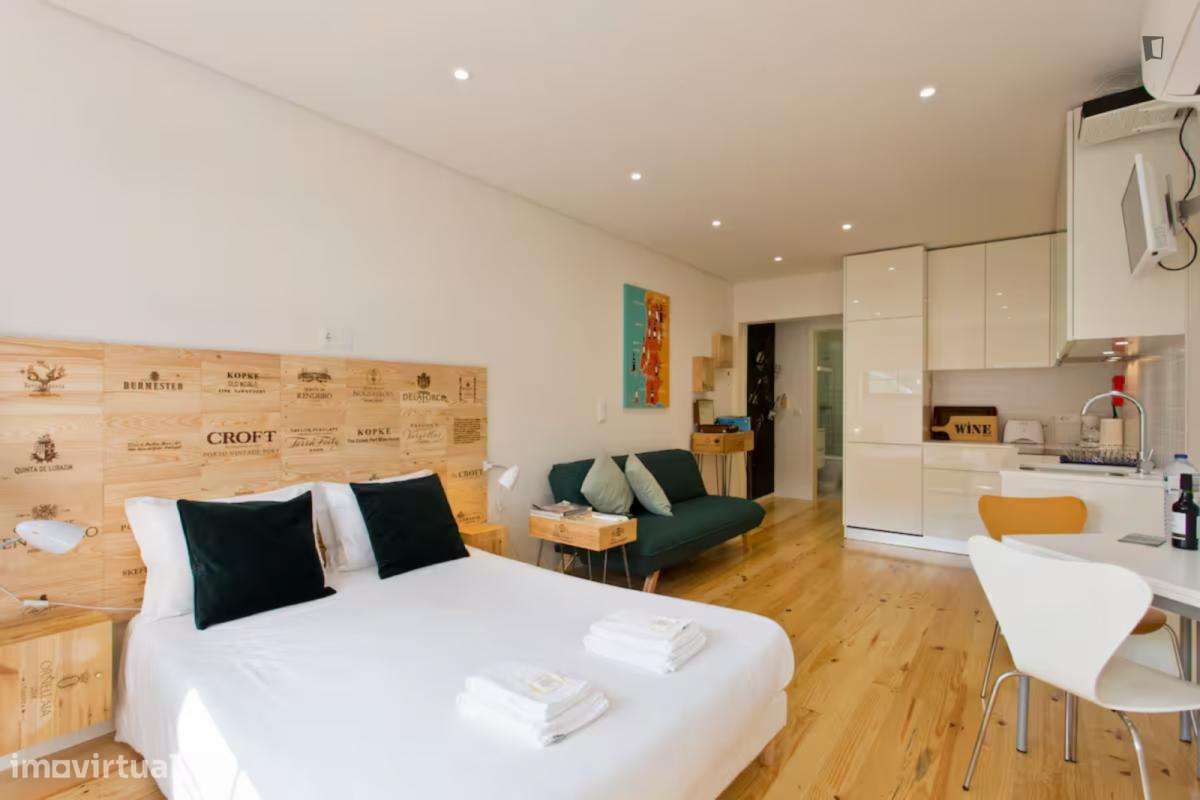 Estúdio - localizado em Sé Porto - Grande imagem: 4/9