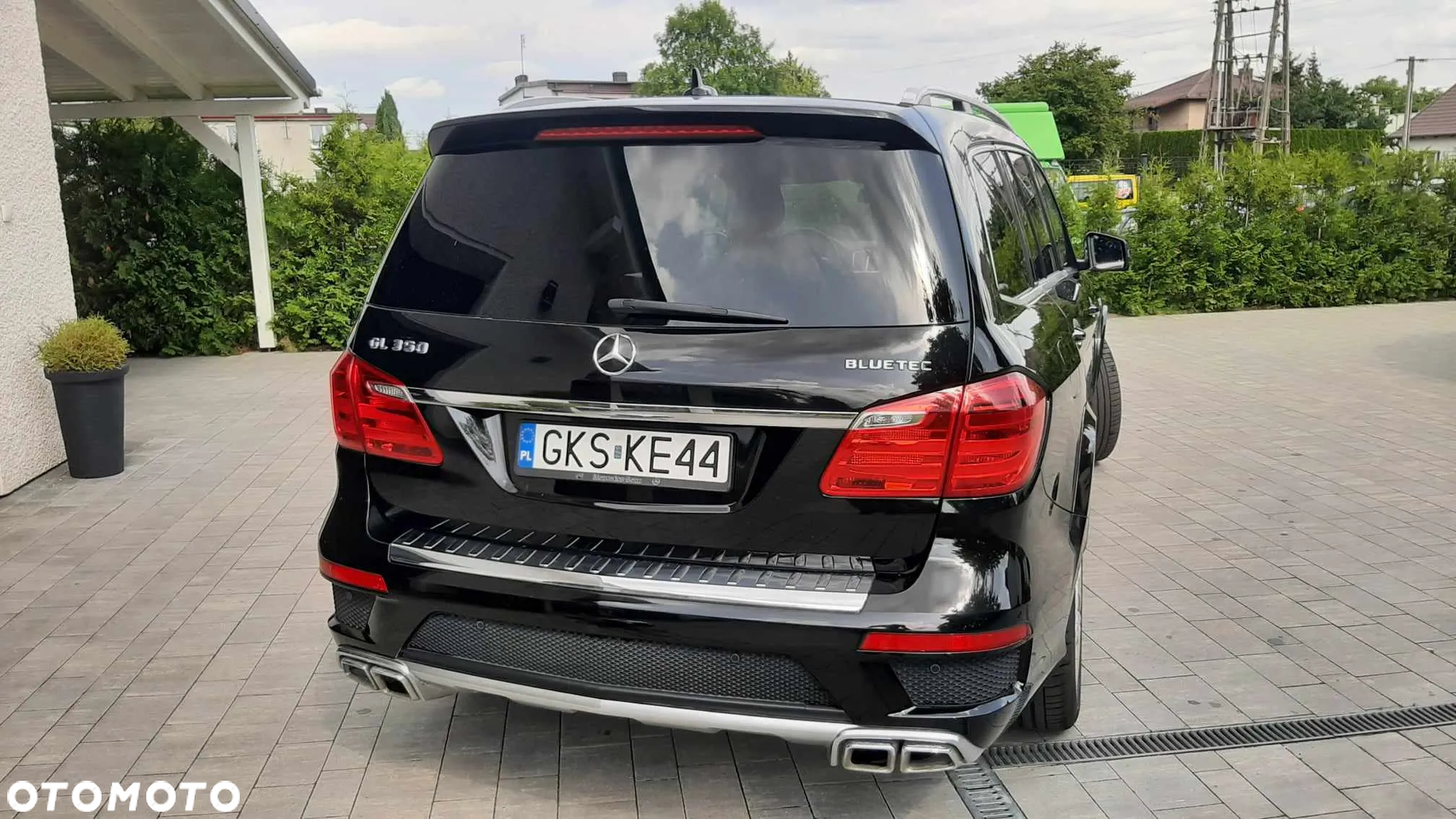 Mercedes-Benz GL 350 BlueTec 4-Matic - 4