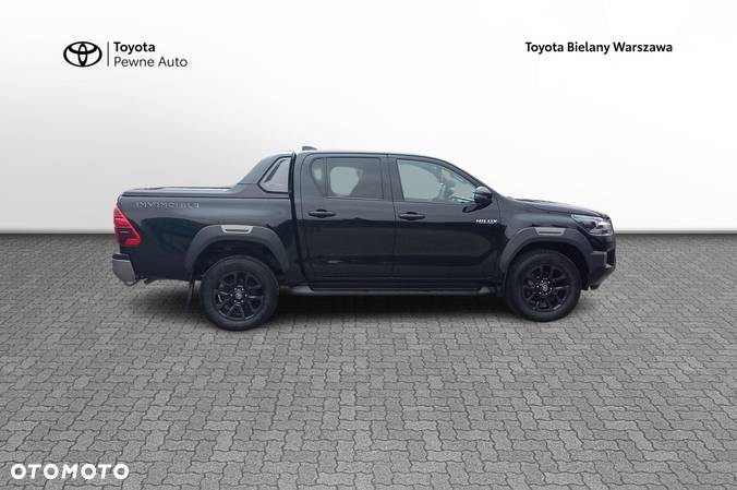 Toyota Hilux 2.8 D-4D Double Cab Invincible Sport 4x4 - 6