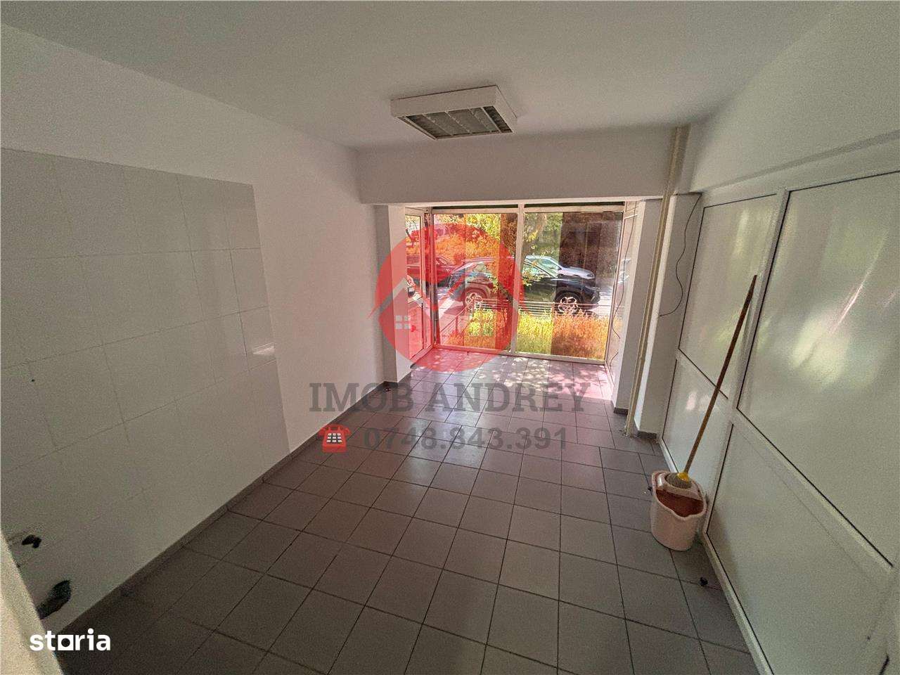 Spatiu comercial de închiriat în zona E3, vad excelent si vizibilitate - Imagine principală: 3/7