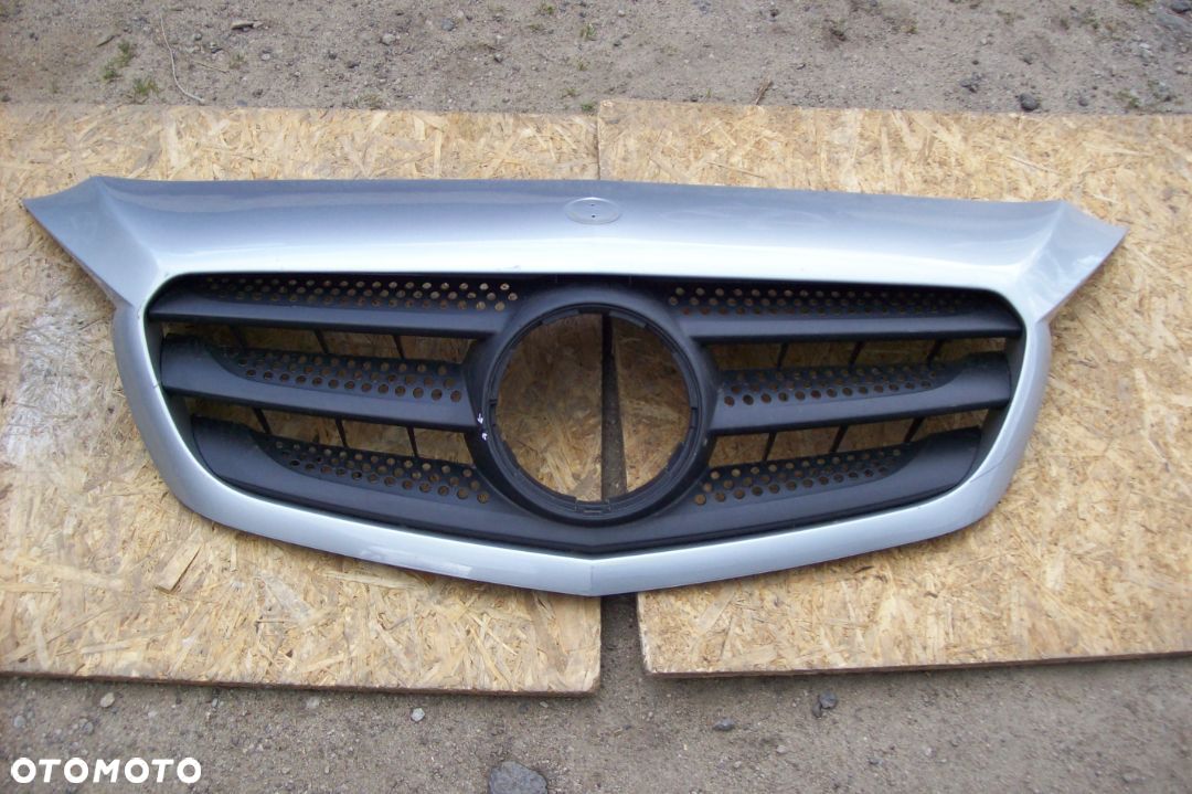 GRILL  ATRAPA MERCEDES CITAN W415 A4158880023 - 1