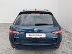 Skoda Superb Combi 2.0 TDI DSG 4X4 Style - 4