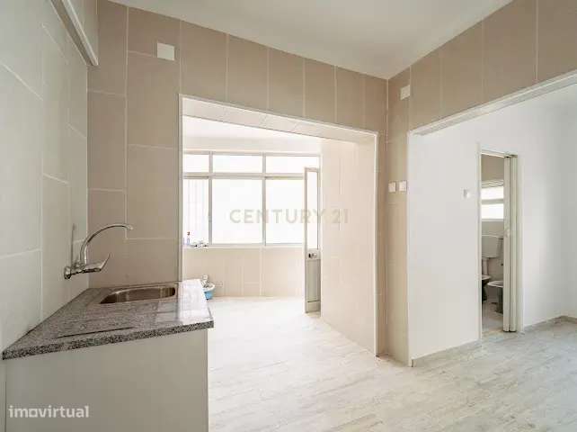Prédio de Investimento Premium no Centro de Almada | Vista Rio | Eleva-19