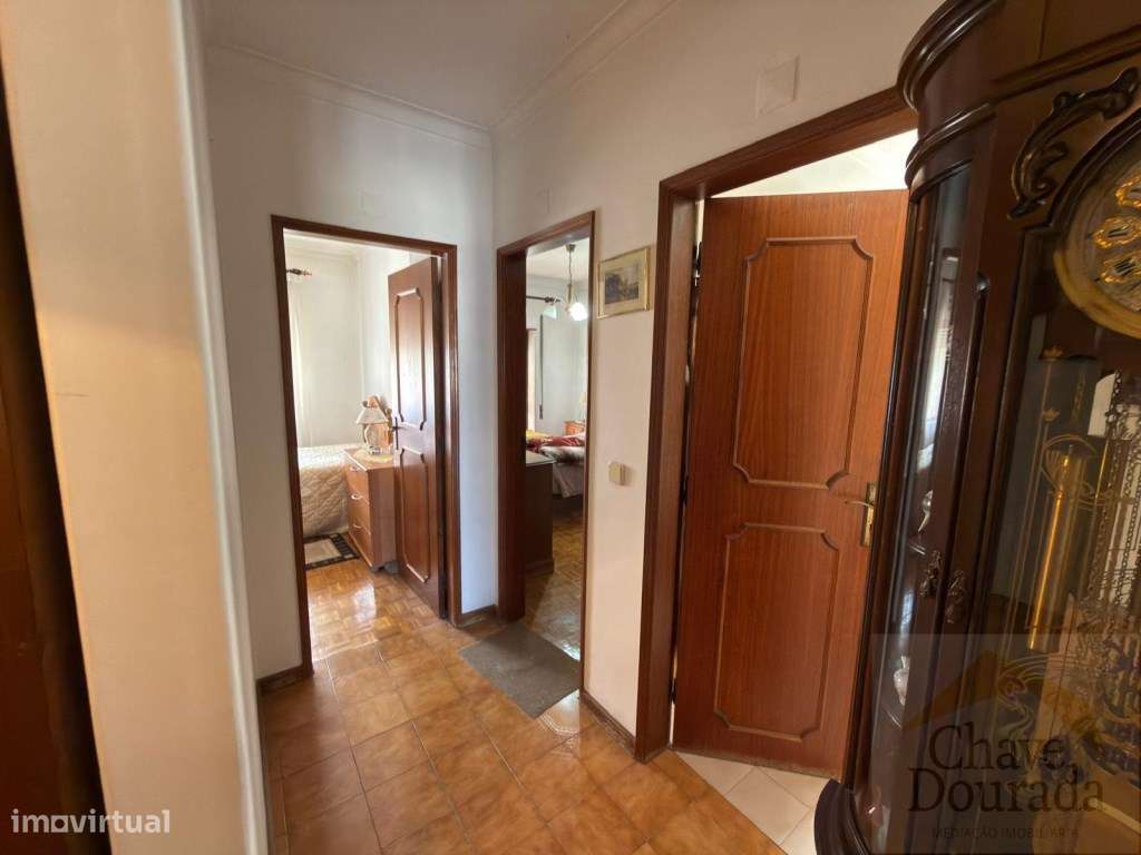 Fantástico apartamento T3 com sótão, na Av. Fernando Namora, com bo...-7