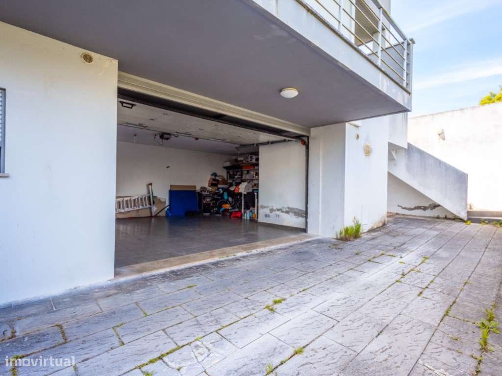 Moradia M6 com Garagem, Buarcos, Figueira da Foz-31