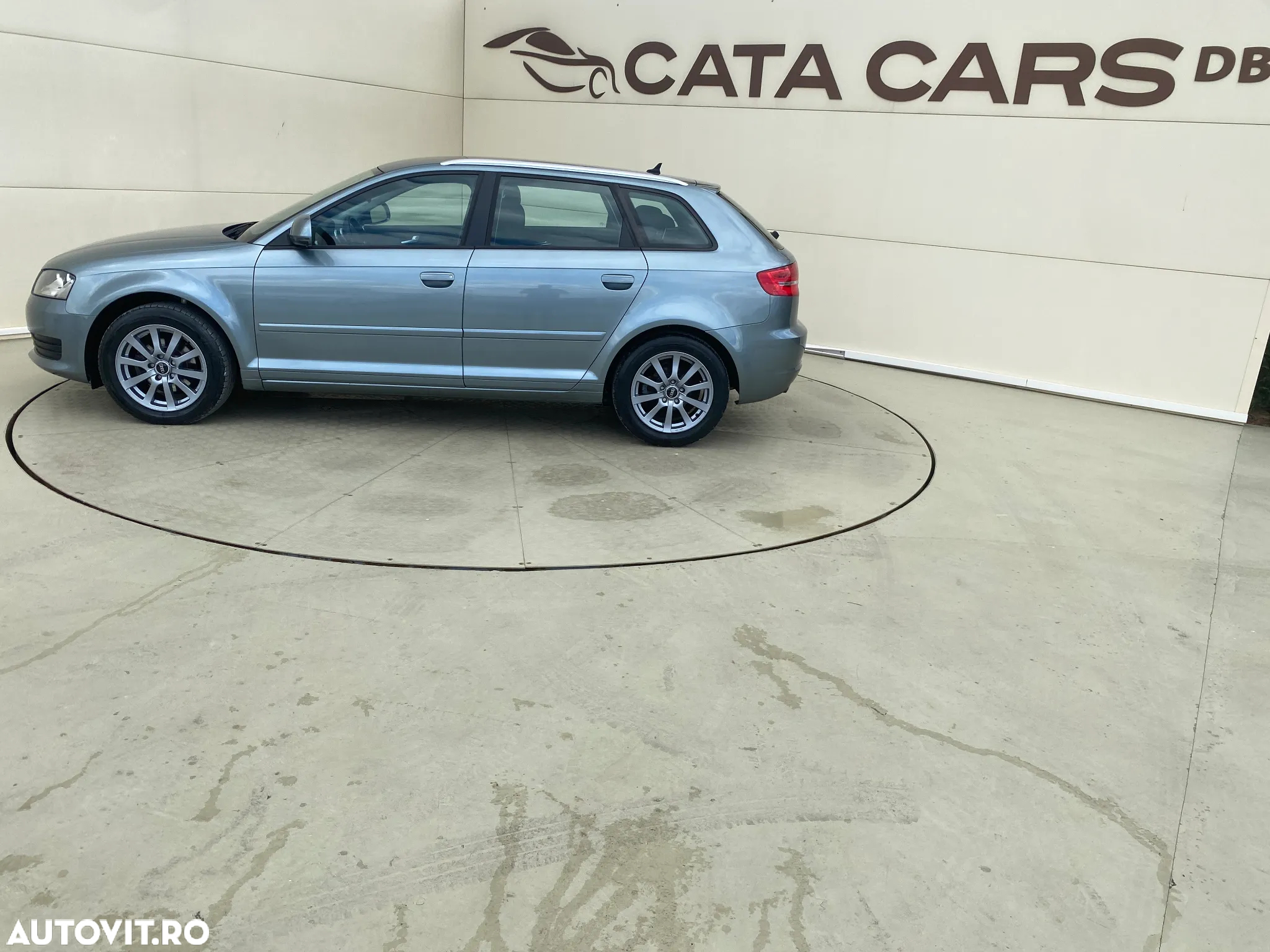 Audi A3 Sportback 1.6 Attraction - 6