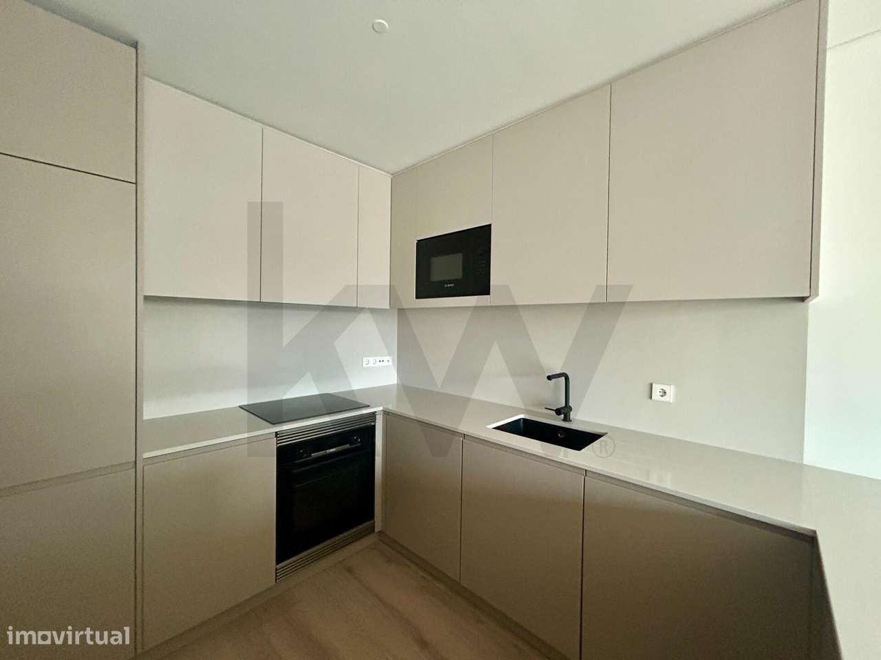 T2 - Arrendamento - Novo - Empreendimento Barreiro frente rio - Piscin - Grande imagem: 5/30