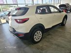 Kia Stonic 1.2 MPI 5MT Urban - 5