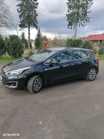 Kia Ceed - 1