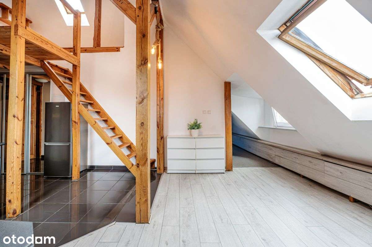 45m2 po podłodze, 32m2 użytkowej, Grunwald-1