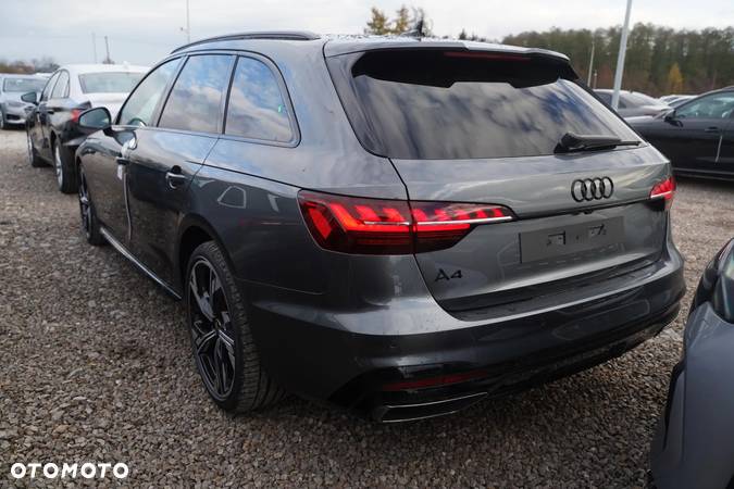 Audi A4 35 TFSI mHEV S Line S tronic - 4