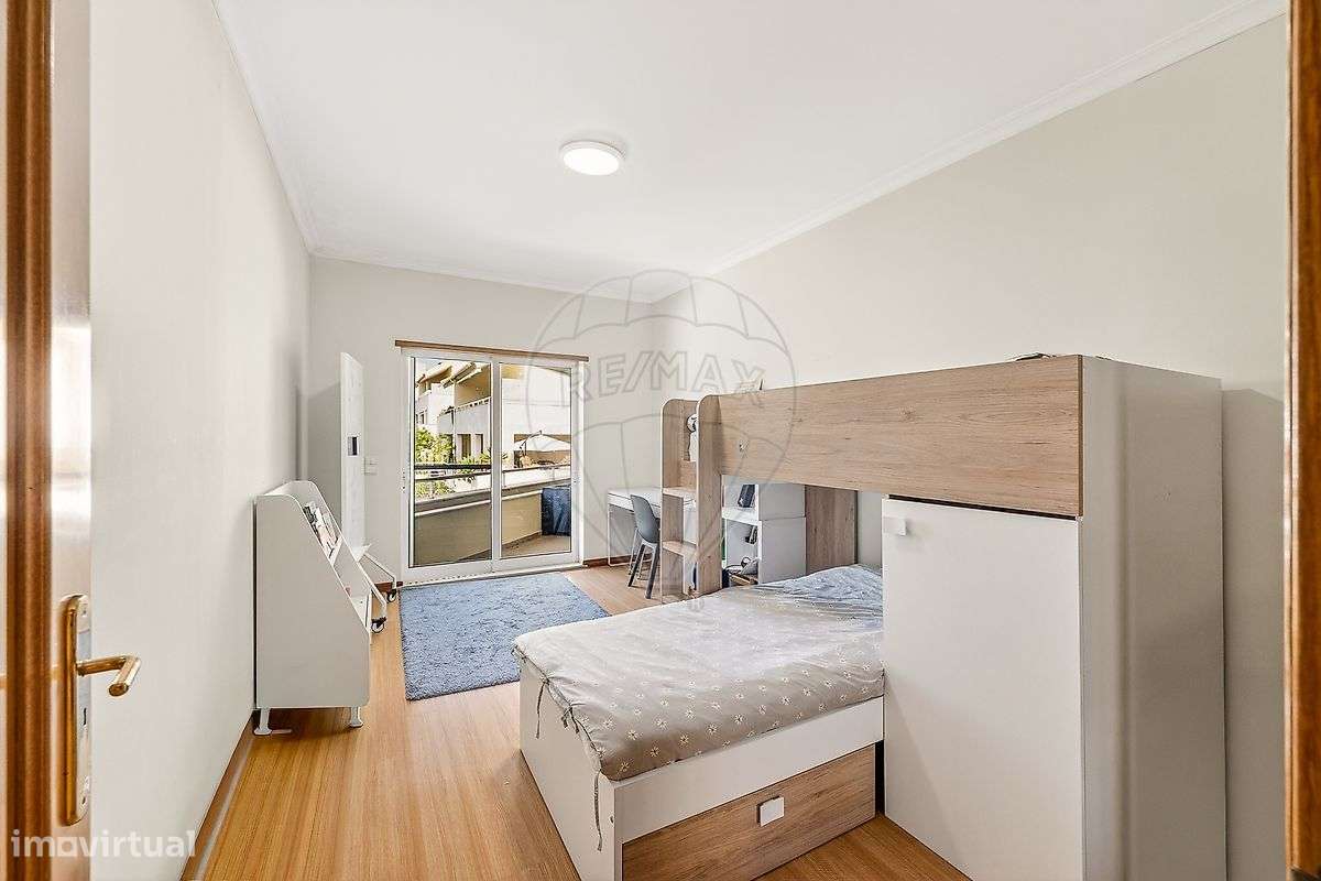 Apartamento T4 para venda-24