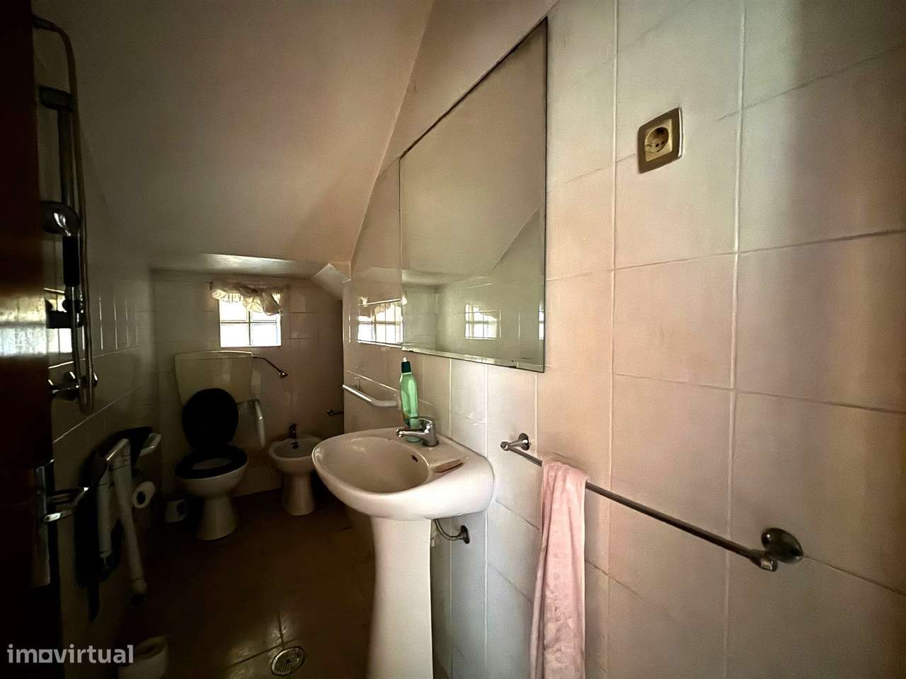 Moradia T3 / Terreno / Garagem / Gândara Dos Olivais / Leiria - Grande imagem: 5/21