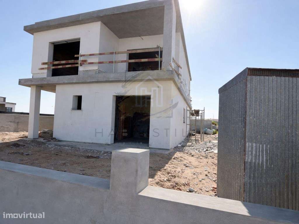 Moradia Nova T4 com Piscina em Azeitão- Vista Serra da Arrábida-5