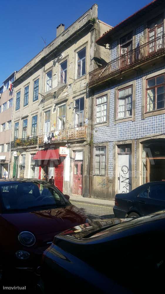 Prédio para reabilitar c/ PIP Aprovado na Baixa do Porto-0