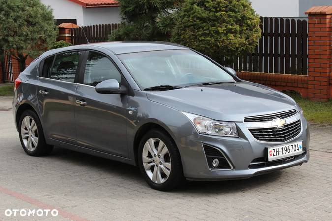 Chevrolet Cruze 1.7 D LT+ Premium - 28