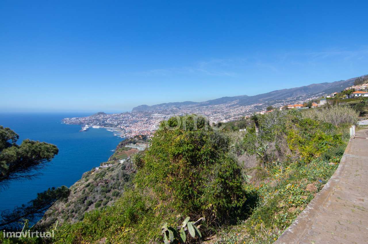 Terreno - Grande imagem: 2/6