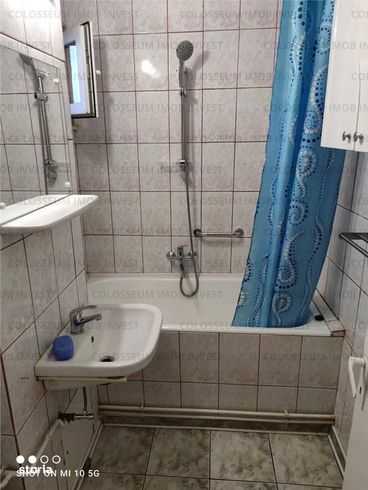 Garsoniera cu balcon centrala proprie termopan Zona Grivitei-5
