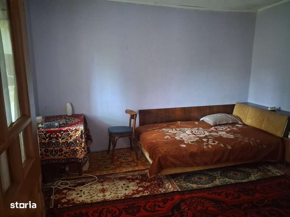 Casa traditionala cu teren generos – Borosteni, Pestisani, jud. Gorj - Imagine principală: 5/11