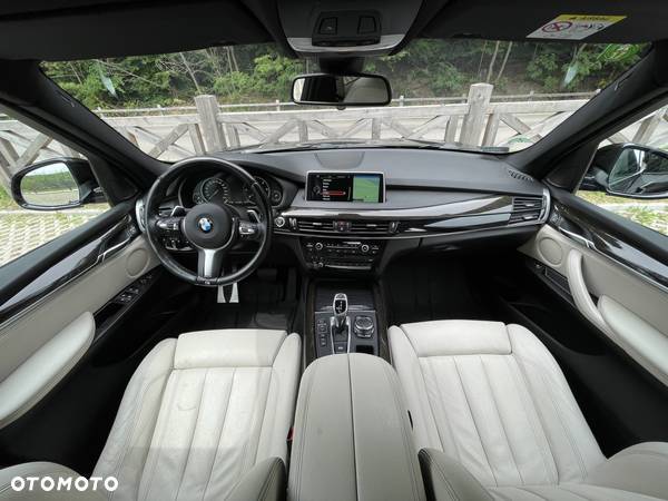 BMW X5 xDrive40d - 7