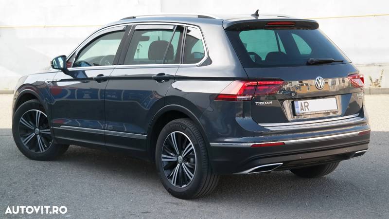 Volkswagen Tiguan 2.0 TDI 4Mot Highline - 3