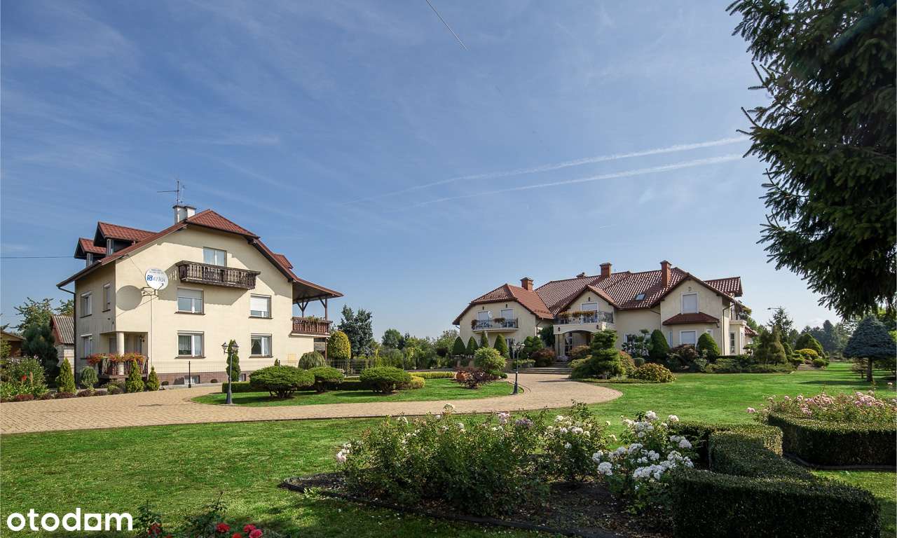 Dworek | Strefa SPA z basenem i kortem | 2,94 ha-19