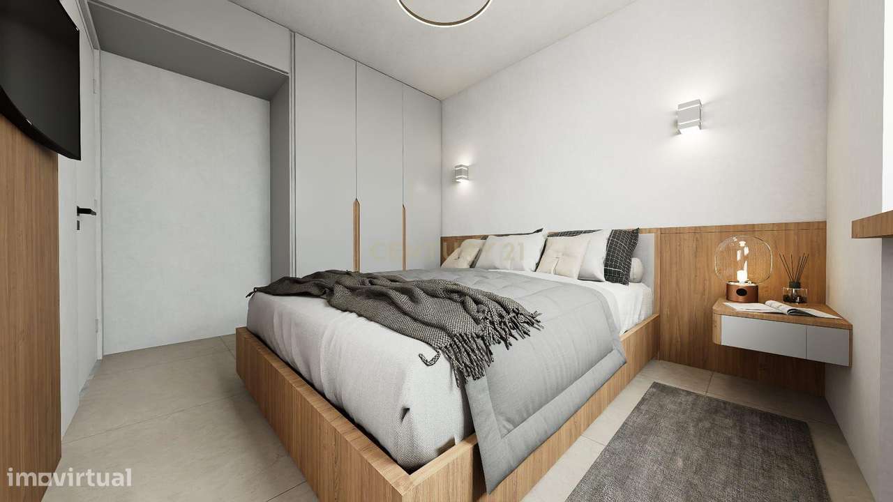 Moradia contemporânea em fase de remodelação integral-22