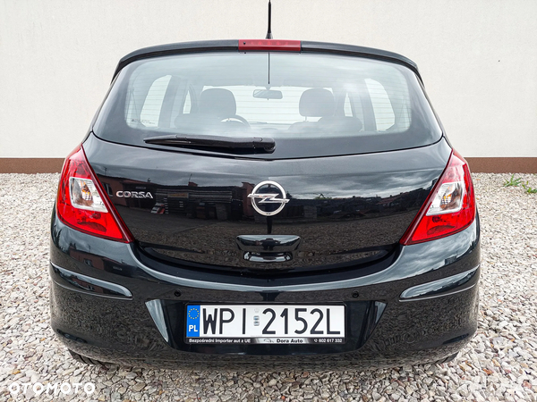 Opel Corsa 1.2 16V Cosmo - 12