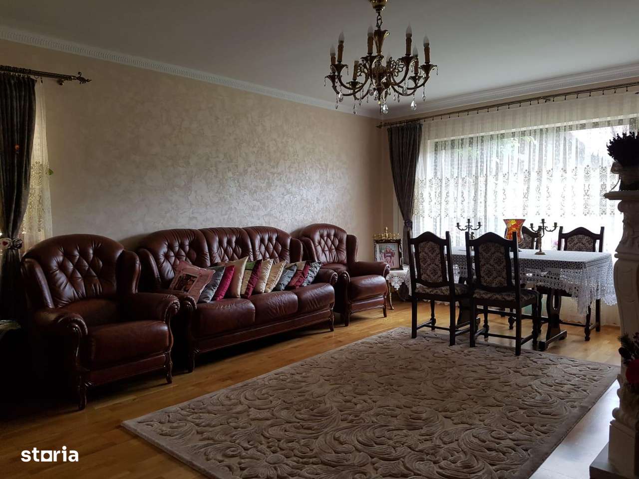 Casa cu etaj la str.Calea Nationala - Imagine principală: 3/11