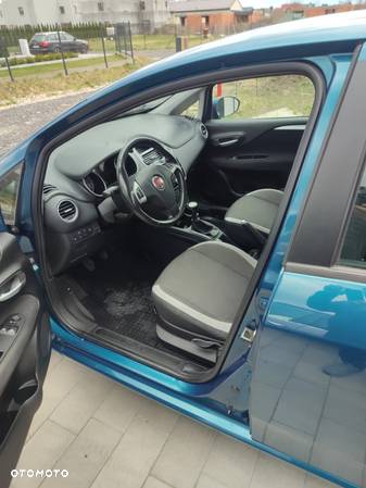 Fiat Punto 2012 - 11