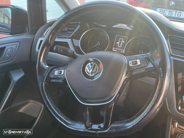 VW Touran 1.6 TDI Confortline - 9