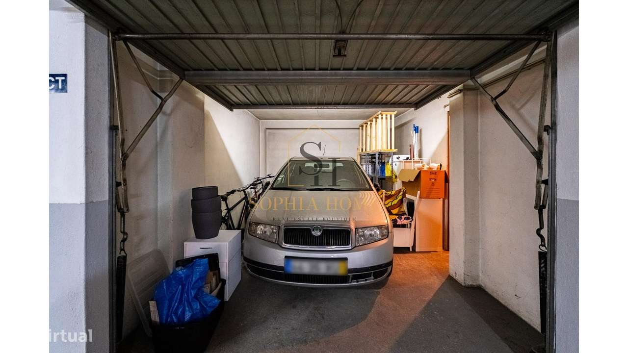 T2 c/ terraço e box, em Mafamude-21