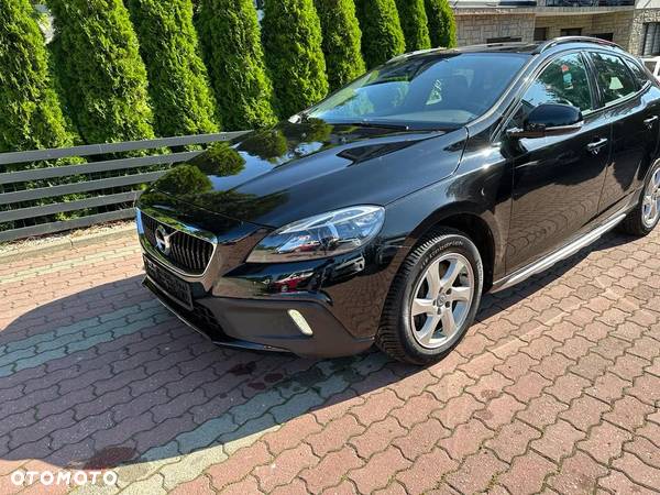 Volvo V40 Cross Country D3 Geartronic Momentum - 2