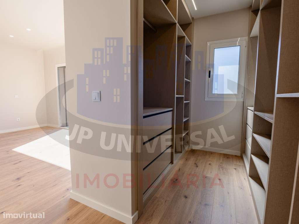 Moradia T3 Exclusivas , Garagem, Jardim e Acabamentos de Luxo-15