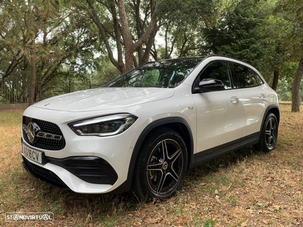 Mercedes-Benz GLA 220 d 4Matic AMG Line - 6