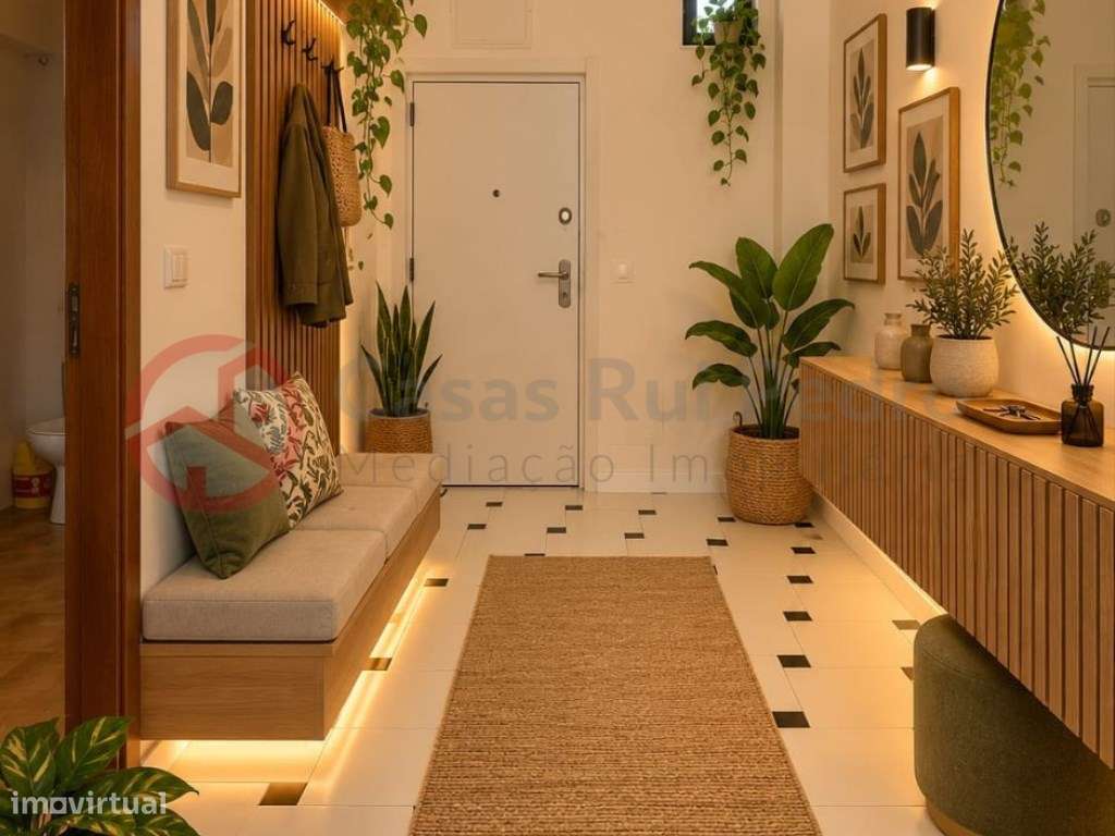 Loja Transformada em Dois Apartamentos Remodelados, Excelente Oport...-0