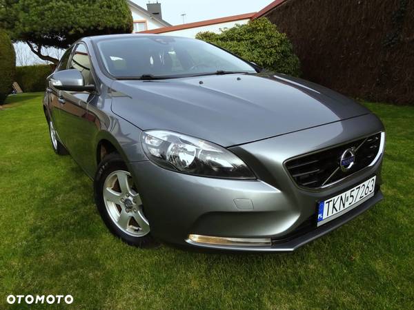 Volvo V40 CC D2 Momentum - 36