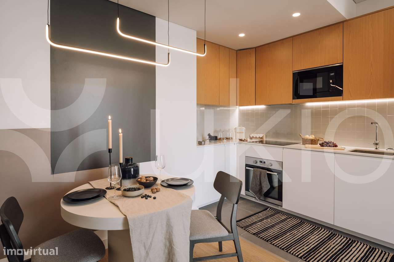 Apartamento T1 com piscina em São Sebastião da Pedreira - Grande imagem: 2/22