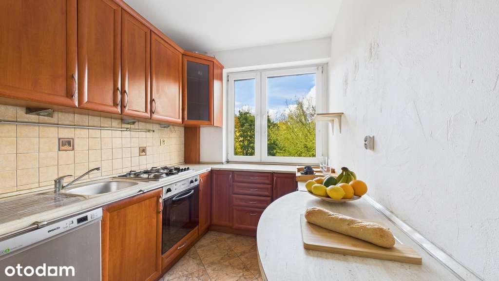 osobna kuchnia, balkon – komfort i funkcjonalność!