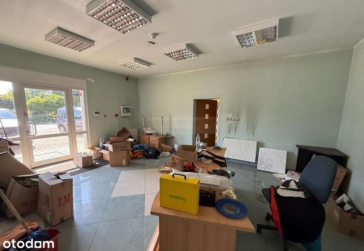 Lokal użytkowy z garażami i rozpoczętą budową domu!SUPER LOKALIZACJA-5