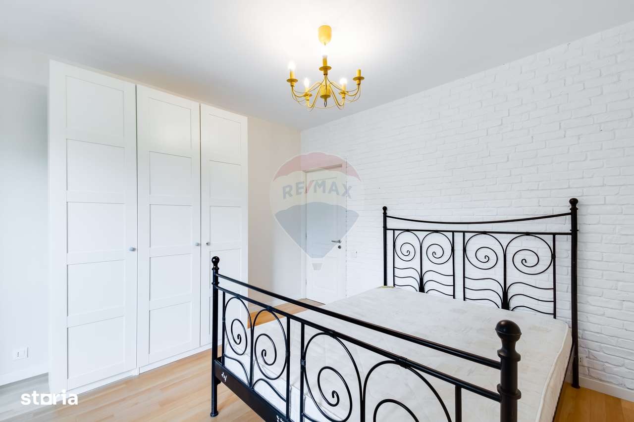 Apartament 4 camere | Sisesti | Curte | - Imagine principală: 4/18