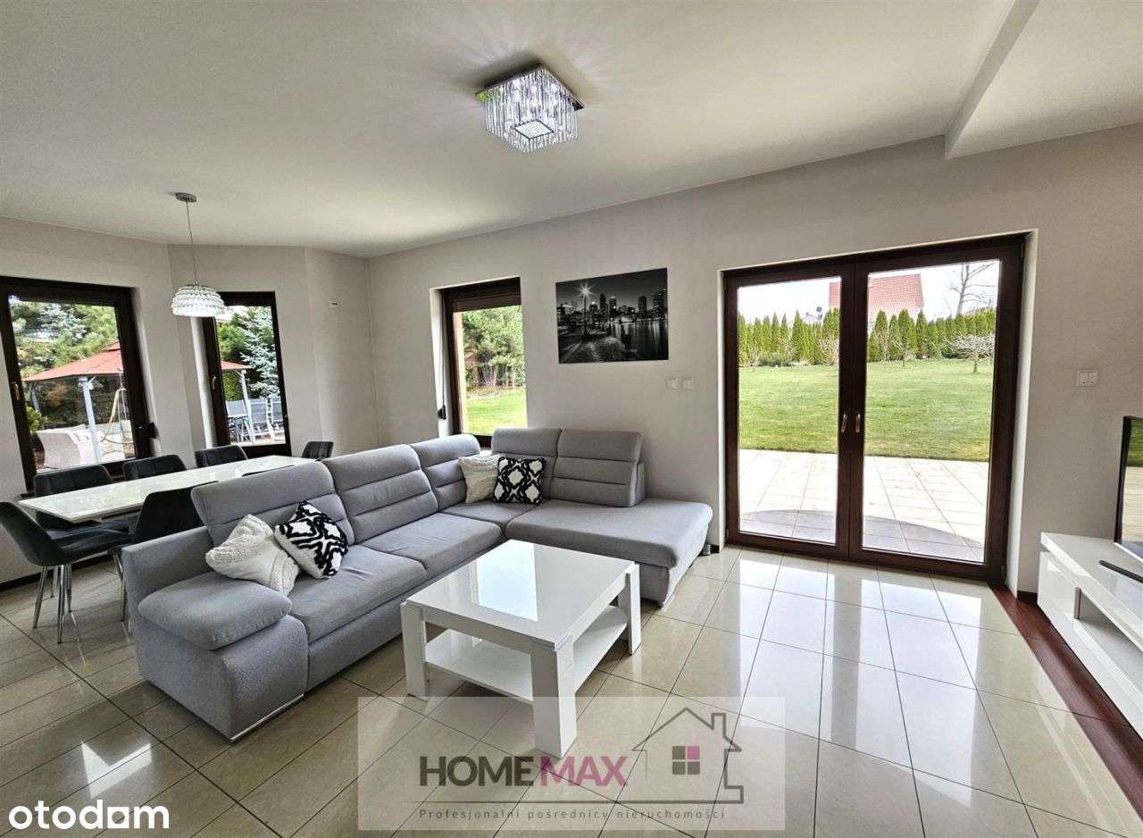 Wolnostojący dom z piękną 20 ar. działką,Grzybiany-4