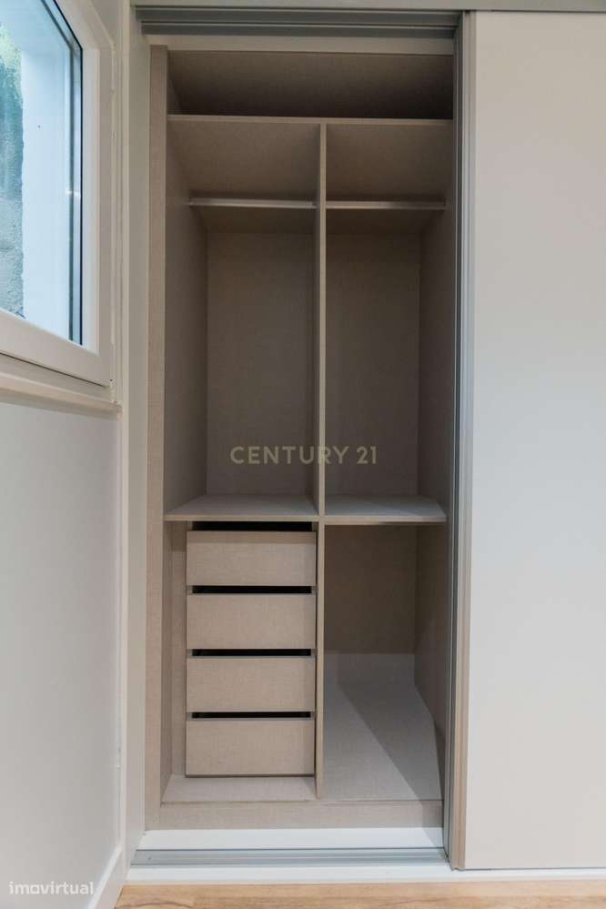 Prédio remodelado na Baixa de Setúbal – uma oportunidade única-44