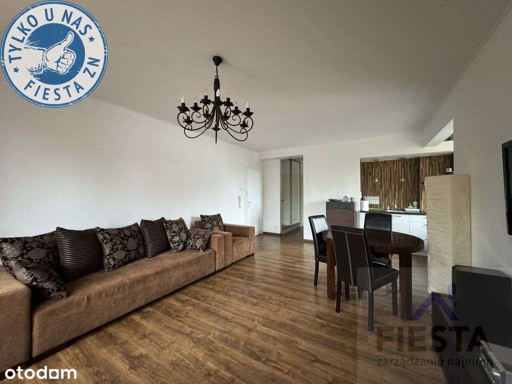 Gdynia Pustki Cisowskie, Chabrowa, Osiedle Zamek-0